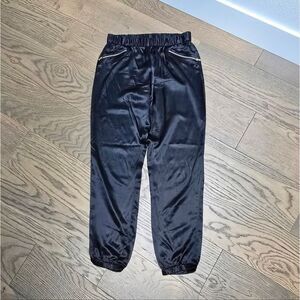 Diane Von Furstenberg Lazare Satin Jogger in Black